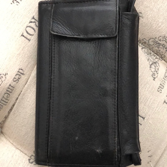 Paul and Taylor small snakeskin purse - Picture 5 of 5